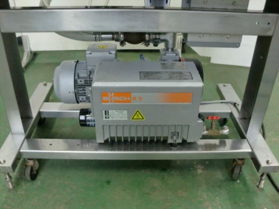 2012 自動真空包装機