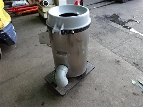 不明 球根皮むき機