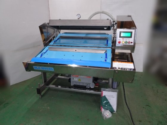 2014 コンパクト連動真空包装機