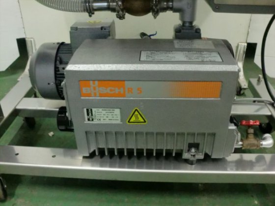 2012 自動真空包装機