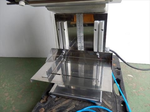 CV-300-10 垂直型電動シーラー