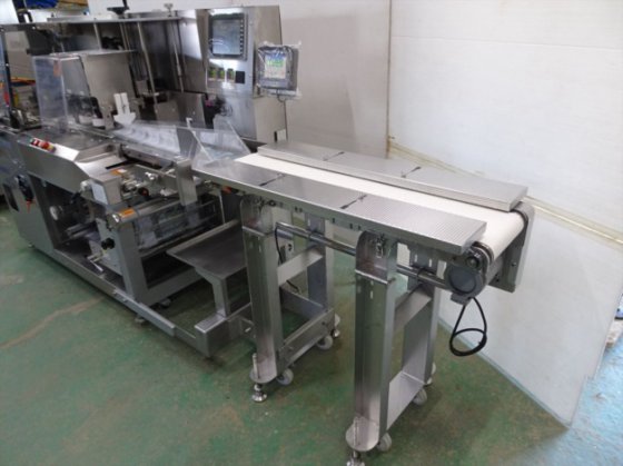 2017 逆ピロー包装機