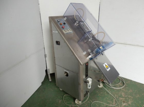 2008 半自動呼吸式ガス充填機