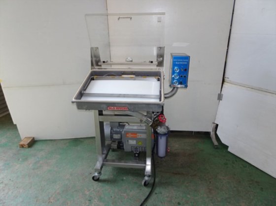 2012 小型真空包装機