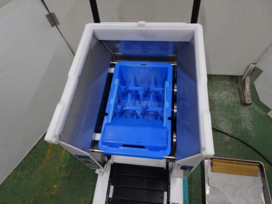 2018 小型卓上巻き寿司機Ⅱ