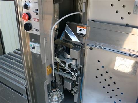 2012 AQ-7M 自動梱包機