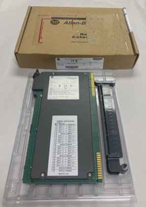 Allen-Bradley ANALOG INPUT MODULE