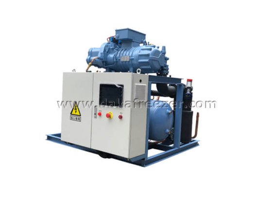 Refcomp 螺杆式冷凝机组 SW3L5000-L4
