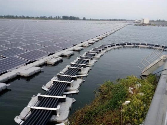 JWELL太阳能漂浮吹塑机