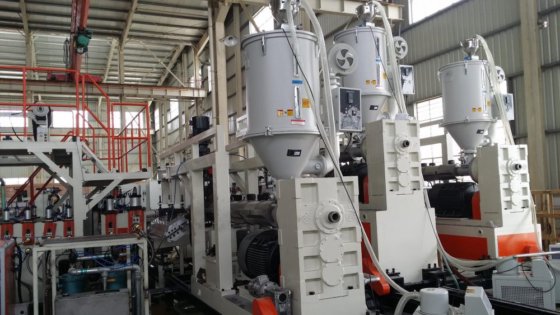 JWELL PPハニカムボード押出ライン