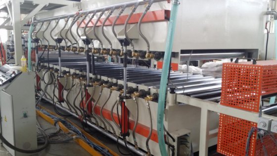 JWELL PPハニカムボード押出ライン