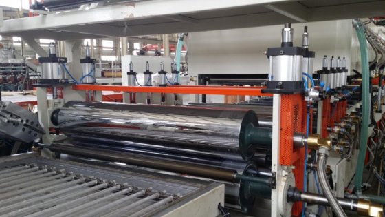 JWELL PPハニカムボード押出ライン