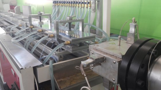 JWELL木材プラスチックマシン