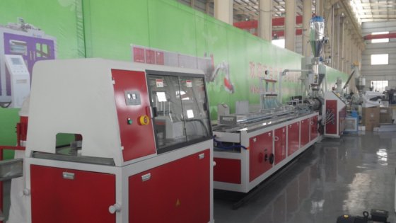 JWELL木材プラスチックマシン