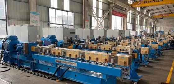 JWELL双螺杆PET片料造粒生产线