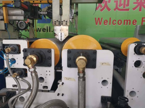 金纬PE透气膜生产线