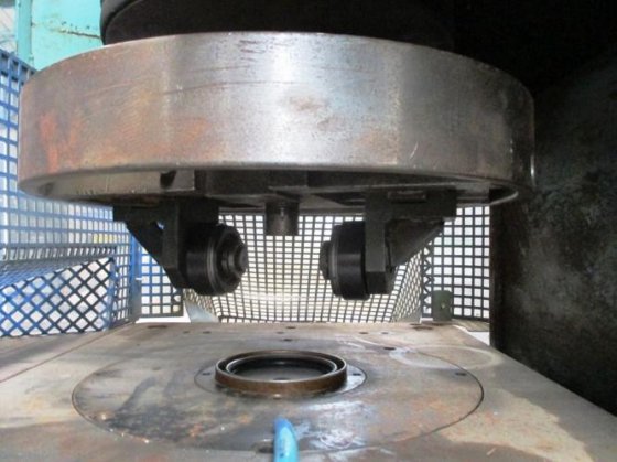 法兰面密封机 #3105