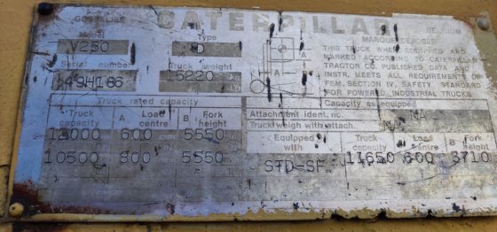 叉车 卡特彼勒 V250 #3226