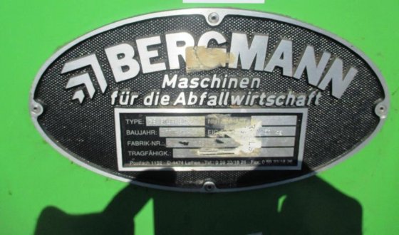 ペーパーベーラー、ベーラー BERGMANN PS 8100 油圧式ウェストベーラー