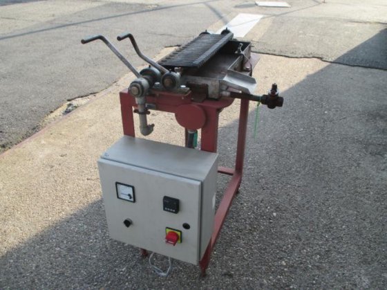 用于锡浇注的加热熔化炉设备 #3770