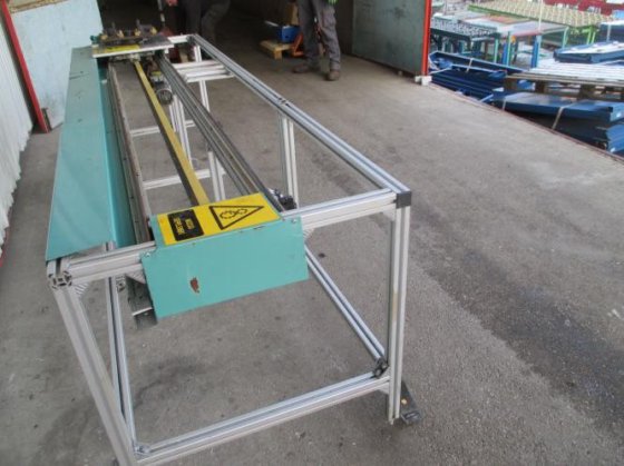 线性输送轨道 2700 毫米，铝质框架 #3873