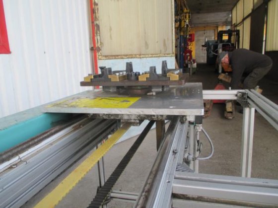 线性输送轨道 2700 毫米，铝质框架 #3873