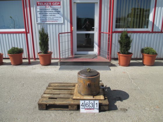 油圧シリンダー #4631