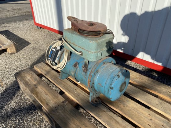 1983 固定式電動カニウインチ、クレーン台車0.5t #5266