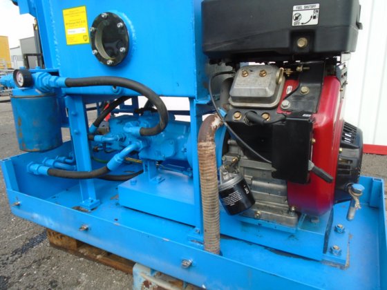 ガソリンエンジン駆動油圧フィードポンプ #5680