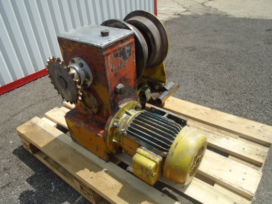 一双旱冰鞋 - 已驱动 #5717