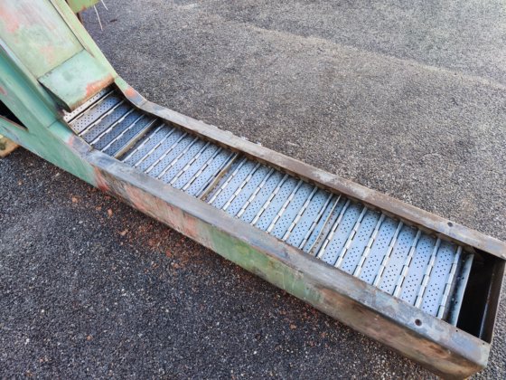 金属屑输送机、金属屑刮刀、金属屑仓 #6117