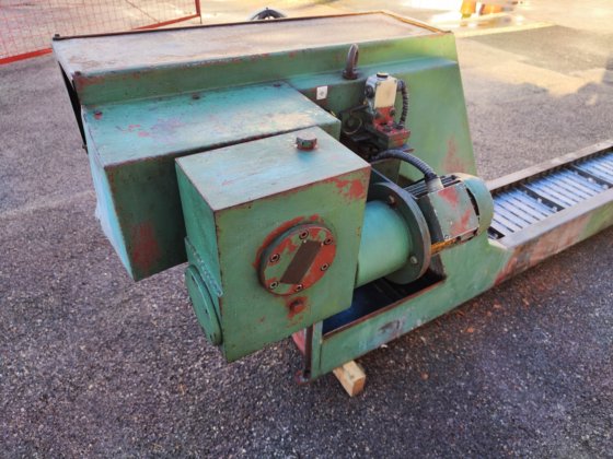 金属屑输送机、金属屑刮刀、金属屑仓 #6117