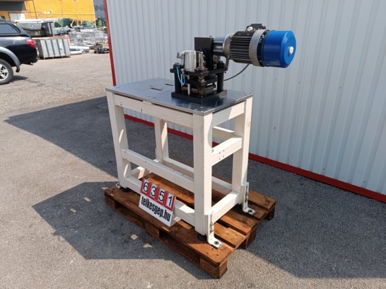 冲孔机，金属冲孔机 #6351