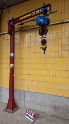 立柱起重机、悬臂起重机、80 千克起重机 #6631