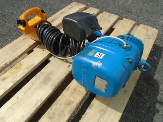 立柱起重机、悬臂起重机、80 千克起重机 #6631