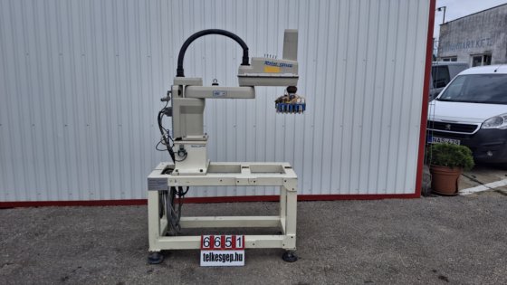 Adept 机器人系统眼镜蛇 800 #6651