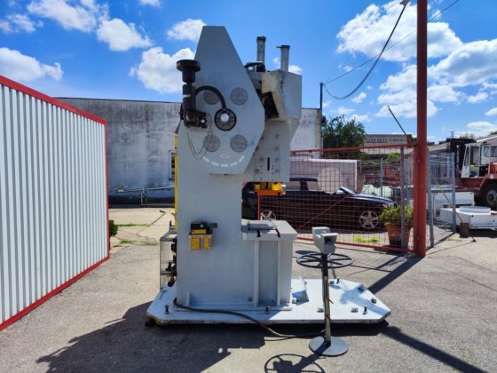 1996 年 8 月 アールマン・マシネンファブリーク社