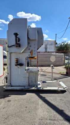 八月。鲁尔曼机械制造有限公司两合公司 E100R #6740