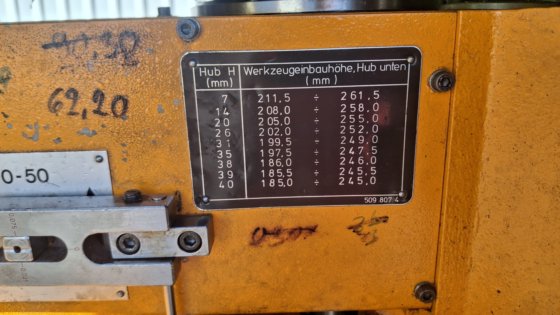 冲孔机、冲孔机、落料机、偏心压力机 #6790