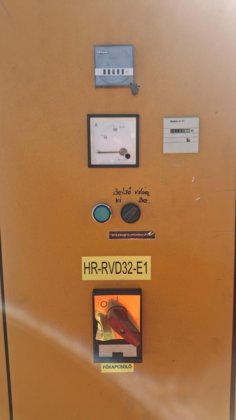 冲孔机、冲孔机、落料机、偏心压力机 #6790