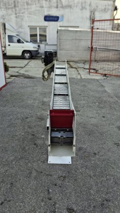 泰利·西尔万 ----- #6882