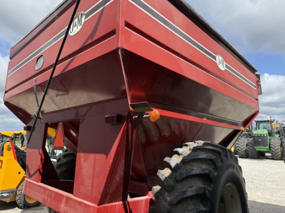 2010 J&M 750-16