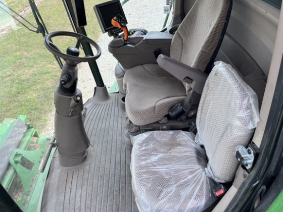 2021 John Deere S770