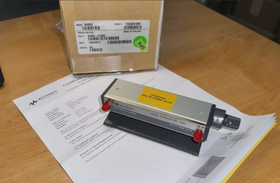 Manual Atenuador de Keysight 8495D,