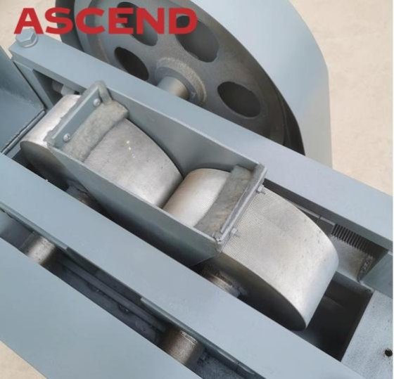 高性能の石灰岩の大理石の粉をひく ASCEND の二重ローラーの粉砕機