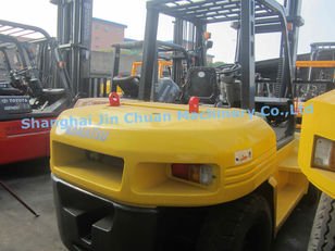 2011 Komatsu FD80E-8