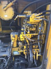 2004 Hitachi SCX2000