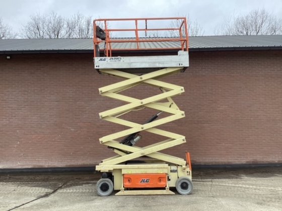 2012 JLG 2630ES