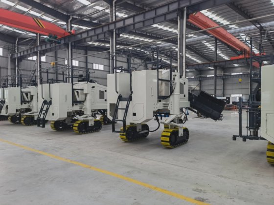 Barrier Wall Slip Forming Paving Laying Machine Concrete Slip-Form ...