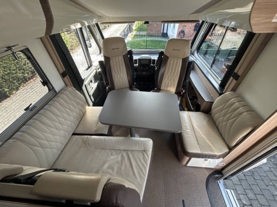 2021 Burstner Ixeo I 744